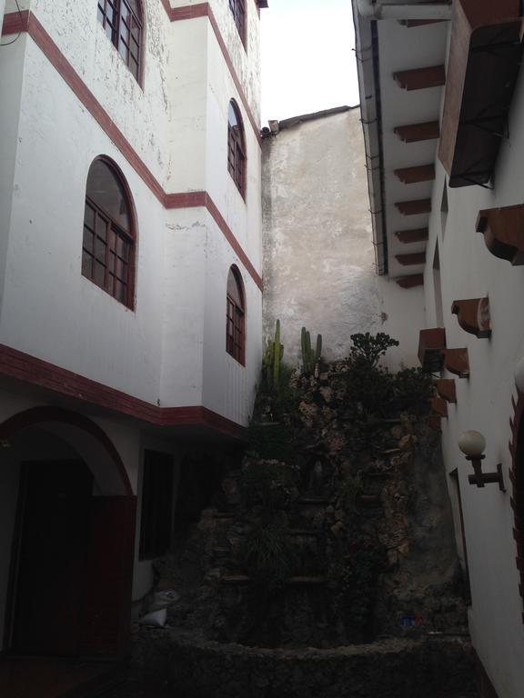 Hospedaje Casa Blanca Уарас Экстерьер фото